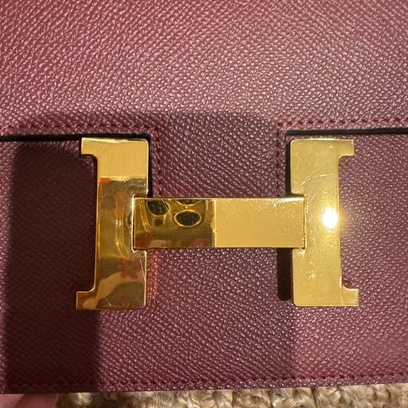 Cross body bag - Picture 2 of 9